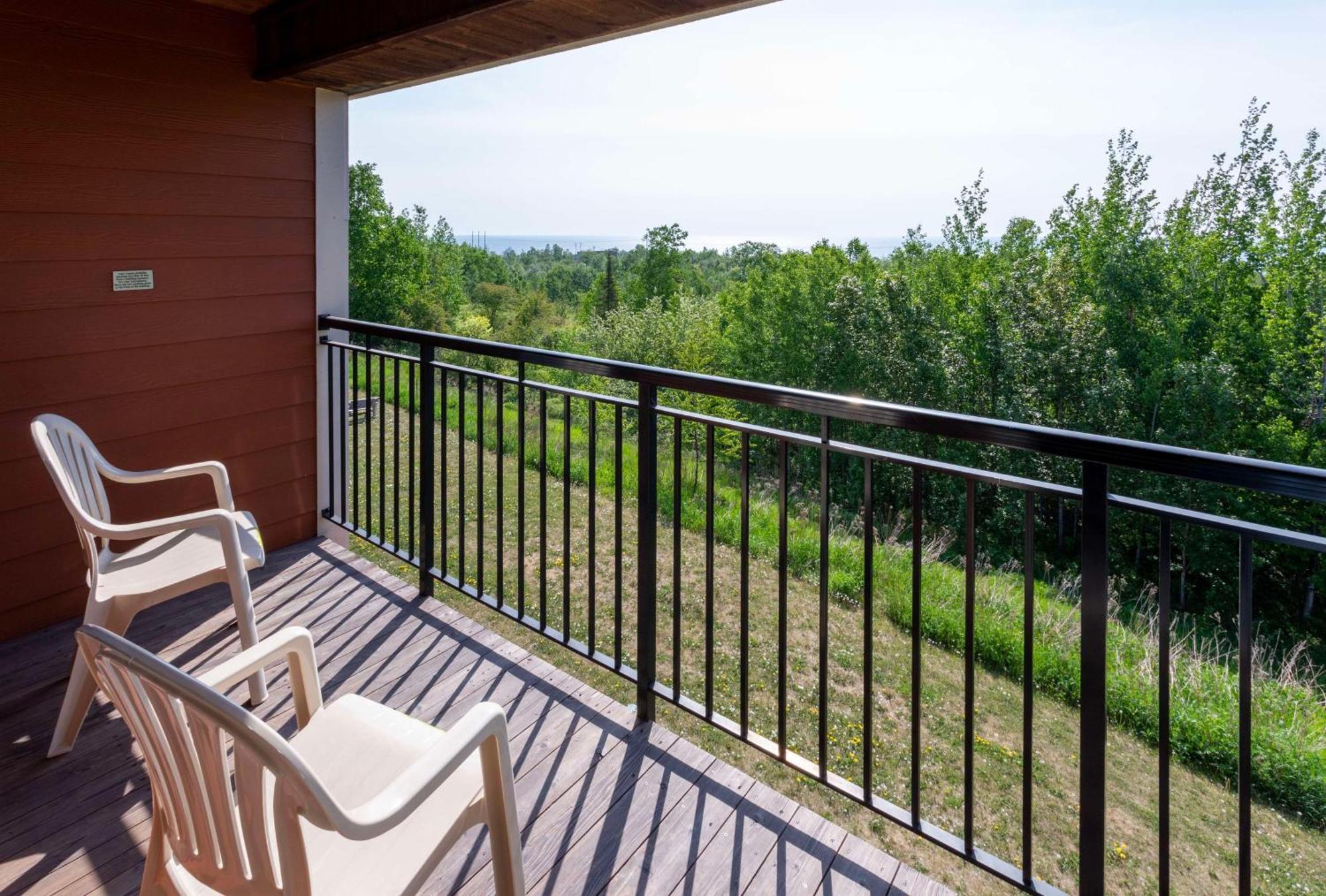 Black Beach Inn By Grandstay Silver Bay Kültér fotó